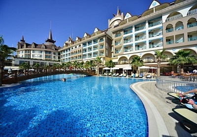 Почивка в Side Crown Palace 5* с автобусен транспорт и Ultra All Inclusive