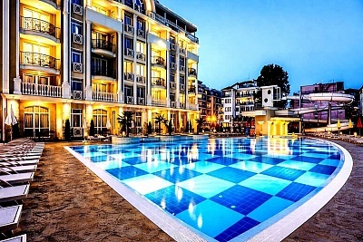 Почивка в Слънчев бряг: All Inclusive с басейн и джакузи от Рена Александриа клуб****