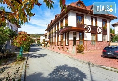 Почивка сред прохладата на Стара планина в хотел Тетевен: нощувка, закуска и релакс