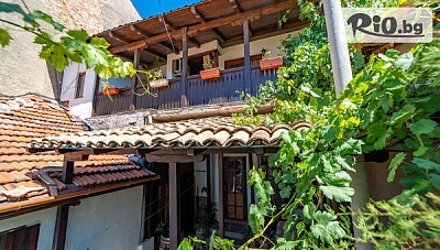 Почивка в Стария град на Велико Търново! Нощувка + чаша вино за Добре дошли, от Винената къща