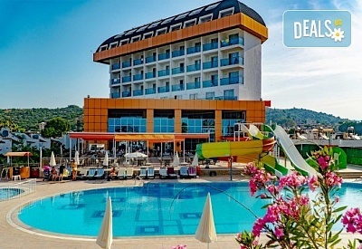 Почивка в Throne Beach Resort & SPA 5*, Сиде! 7 нощувки на база All Inclusive, ползване на басейни и СПА център, фитнес, шезлонг и чадър