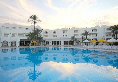  Почивка в Тунис! Самолетен билет от София + 7 нощувки на човек на база All Inclusive в Iris Hotel and Thalasso 4* 