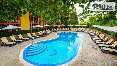 Почивка в Златни пясъци през цялото лято на ТОП цена! All Inclusive нощувка + 4 външни басейна, шезлонг и чадър + Безплатно за дете до 6 г., от Хотел Сънрайз 4*