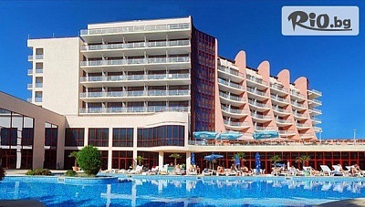 Почивка в Златни пясъци от 11 до 30 Септември! Нощувка на база Ultra all Inclusive + открит басейн с водни пързалки + дете до 12г. безплатно, от Хотел Apollo SPA Resort 4*