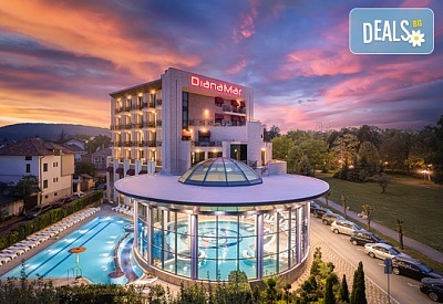 Посрещнете Нова година в Балнеохотел Дианамар 5* в Павел баня: SPA и минерални басейни