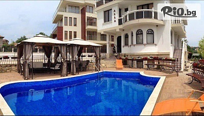 Нова година в Бяла: Къща за гости Алла с гледка към морето и сауна