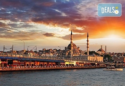 Предколеден шопинг в Истанбул през декември с Глобус Турс! 2 нощувки със закуски в хотел 3*, транспорт и програма в Одрин