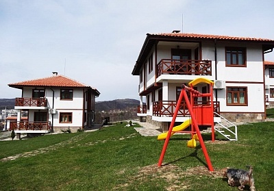 Приятен отдих сред природата в Иванини къщи, Трявна