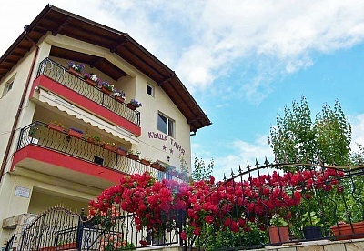 Приятна почивка в къща за гости Таня в Добринище