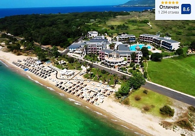 Промо оферта на първа линия за Ilio Mare Beach Hotel 5*, Тасос, Гърция! Нощувка със закуска и вечеря за двама + басейн. Дете до 6г. БЕЗПЛАТНО!
