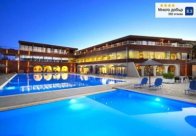 Промо оферта на първа линия в Метаморфоси, Гърция: Blue Dolphin Hotel 4* със закуска и вечеря