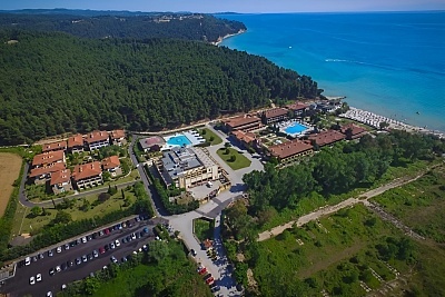 Промо оферта: Първа линия в луксозния хотел Simantro Resort, Сани, Гърция