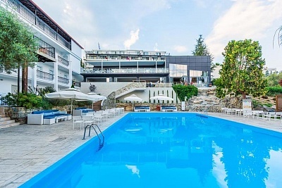 Промоционална оферта за почивка в Гърция в началото на лято 2025 - Kriopigi Hotel, Халкидики