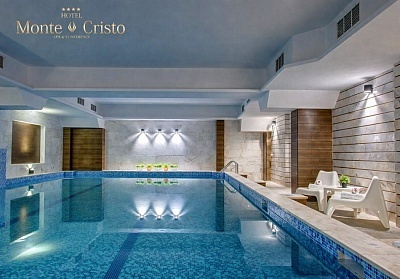 Промоция: 3 нощувки, вечери, закуски и минерален басейн в хотел Монте Кристо, Благоевград