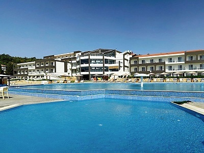 Ранни записвания Гърция, 5 дни за двама Полупансион в Blue Dream Palace Tripiti Resort