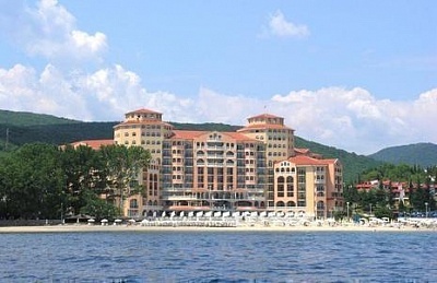 Ранни записвания в Хотел Роял Парк, Елените - All Inclusive