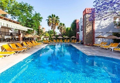Ранни записвания в KRISS HOTEL 3*, Бодрум, Турция. Чартърен полет от София + 7 нощувки на човек на база All Inclusive