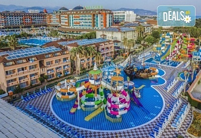 Ранни записвания лято 2026 в Lonicera World 4* с Ultra All Inclusive