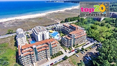 Ранни записвания за море на 1-ва Линия в ММЦ Приморско! Нощувка с All Inclusive + Външен басейн + Детски басейн + Чадър и Шезлонг + Спортни занимания и Анимация за деца и възрастни в Хотел Престиж Сити 2, Приморско, от 104 лв./човек. БЕЗПЛАТНО за едно дет