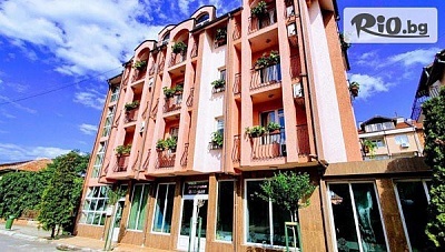 Ранни записвания за море в Равда в Art Villa Rozalia до 25 август
