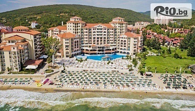Ранни записвания за почивка в Елените от 21 Юни до 8 Септември! All Inclusive нощувка + басейн, чадър, шезлонг и Аквапарк + Безплатно за дете до 12г., от Хотел Роял Парк 4*