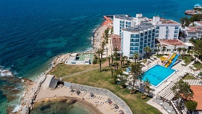 Ранни записвания за почивка в Кушадасъ! 7 нощувки на база Ultra All Inclusive в Le Bleu Hotel and Resort 5* + Безплатно за дете до 12.99 г. и възможност за транспорт