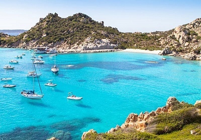 Ранни записвания за ваканция в Сардиния, Италия: 7 нощувки в Club Esse Gallura Beach