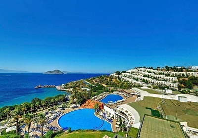 Ранни записвания в YASMIN BODRUM RESORT 5*, Бодрум, Турция. Чартърен полет от София + 7 нощувки на човек на база Ultra All Inclusive