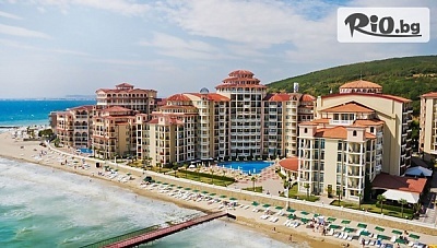Ранно записване за почивка на първа линия в Елените! Нощувка на база All Inclusive + басейн и Аквапарк + Безплатно за дете до 12 г., от Хотел Атриум Бийч