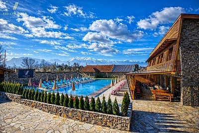 Релакс с минерална вода във вила Виктория с нощувка и закуски