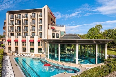 Релакс в Павел баня: луксозен престой и СПА в Балнеохотел Дианамар 5 звезди