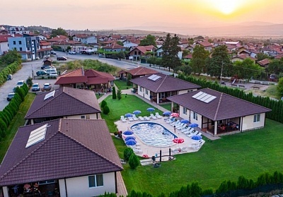 Релакс в Сапарева баня: Нощувка в апартамент за 4-6 души в комплекс Дарибел