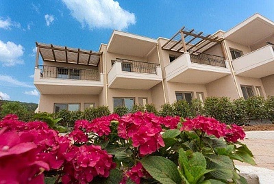 Релакс на о. Тасос - хотел Thassos Grand Resort! Нощувка, закуска, вечеря, чадър и шезлонги на бесйна.