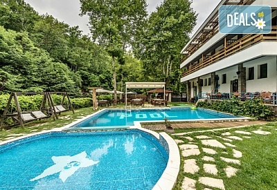 Релаксираща СПА почивка в хотел Бохема 3* в Огняново: Нощувка, закуска и вечеря