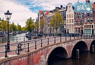 Самолетна екскурзия до Амстердам от ноември до март! 3 нощувки в хотел 2* или 3*, самолетен билет с включени летищни такси и ръчен багаж!!