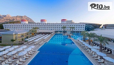 Самолетна почивка на 150м. от плажа в Кемер! 7 Ultra All Inclusive нощувки в Transatlantik Hotel and SPA 5* + басейни с 5 водни пързалки, с полет от София или Варна, от Go2Holiday