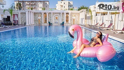 Самолетна почивка сред златистите пясъчни плажове на Сиде! 7 All Inclusive нощувки в Akdora Resort and Spa 4* + ползване на басейн, с полет от София или Варна, от Go2Holiday