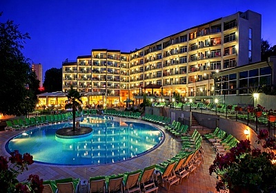 Семейна почивка в Златни пясъци с All Inclusive и басейн в хотел Мадара