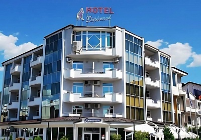 Септемврийски празници в Ohrid, Macedonia - Diplomat Plus