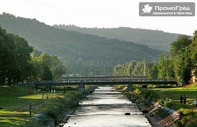 Шопинг в Ниш и Пирот - еднодневна екскурзия с Далла Турс за 24 лв.