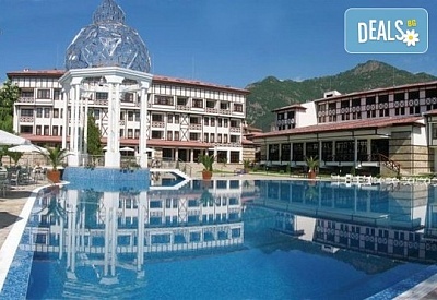 Луксозна СПА почивка в хотел Орфей 5* в Девин с включени закуска и вечеря