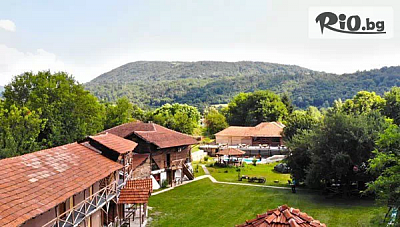 Свети Валентин в етно село в Сърбия: екскурзия, нощувка и жива музика