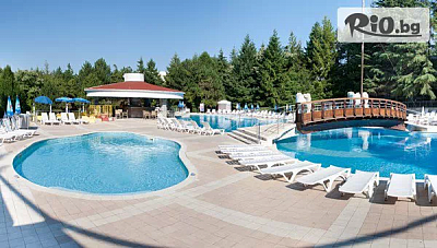 Топ сезон в Хотел Магнолия Плюс в Албена: All-Inclusive почивка с минерални басейни