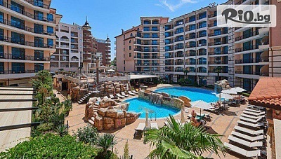 ТОП сезон в Слънчев бряг на 5 минути от плажа! All Inclusive нощувка за до четирима + басейн, чадър и шезлонг, от Хотел Каролина 4*