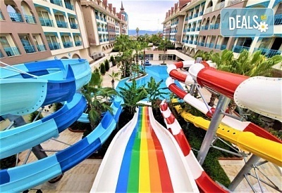ULTRA ALL INCLUSIVE! 10 дни, 7 нощувки морска ваканция в Side Crown Palace 5*, Сиде, Анталия! Басейни, водни пързалки, детски клуб, транспорт от BelpregoTravel