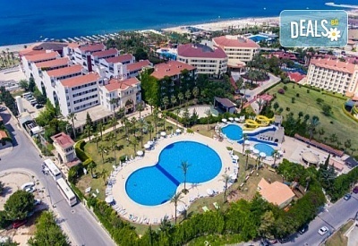 ULTRA ALL INCLUSIVЕ на море през есента! Ваканция в Cesars Resort Side 5*, Сиде, Анталия, басейни, водни пързалки, мини клуб, транспорт и безплатно за дете до 12.99 г. от Belprego Travel