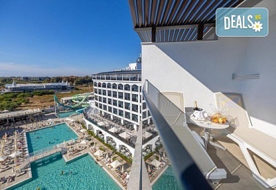 Ultra All Inclusive в Side Moon Palace 5*, Сиде! 7 нощувки, транспорт и безплатно настаняване на дете до 12.99 г. от Belprego Travel