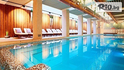 Вълшебна Коледна почивка в Банско с басейни и СПА