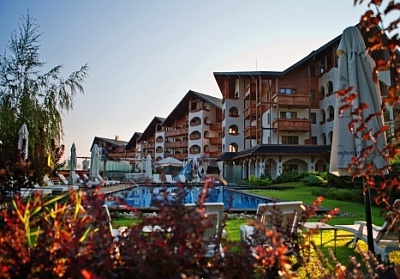 Великден  2014 в луксозния  Kempinski Hotel Grand Arena Bansko 5* : 2 или 3  нощувки на база закуски + Великденска вечеря за 189 лева