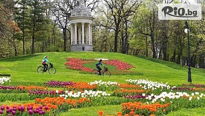 Великден и магията на уикенд в Крайова с транспорт и закуска